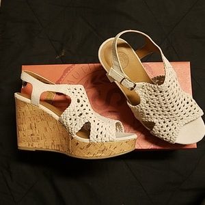 Tan wedges